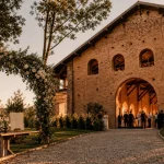 Chateau de mousens, mariage : salle 400 m² et décoration en fleurs